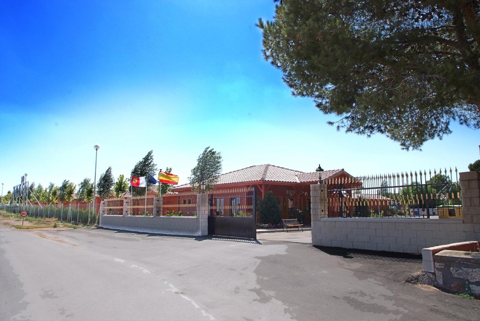 Motel San Isidro Villarrubio Exteriér fotografie